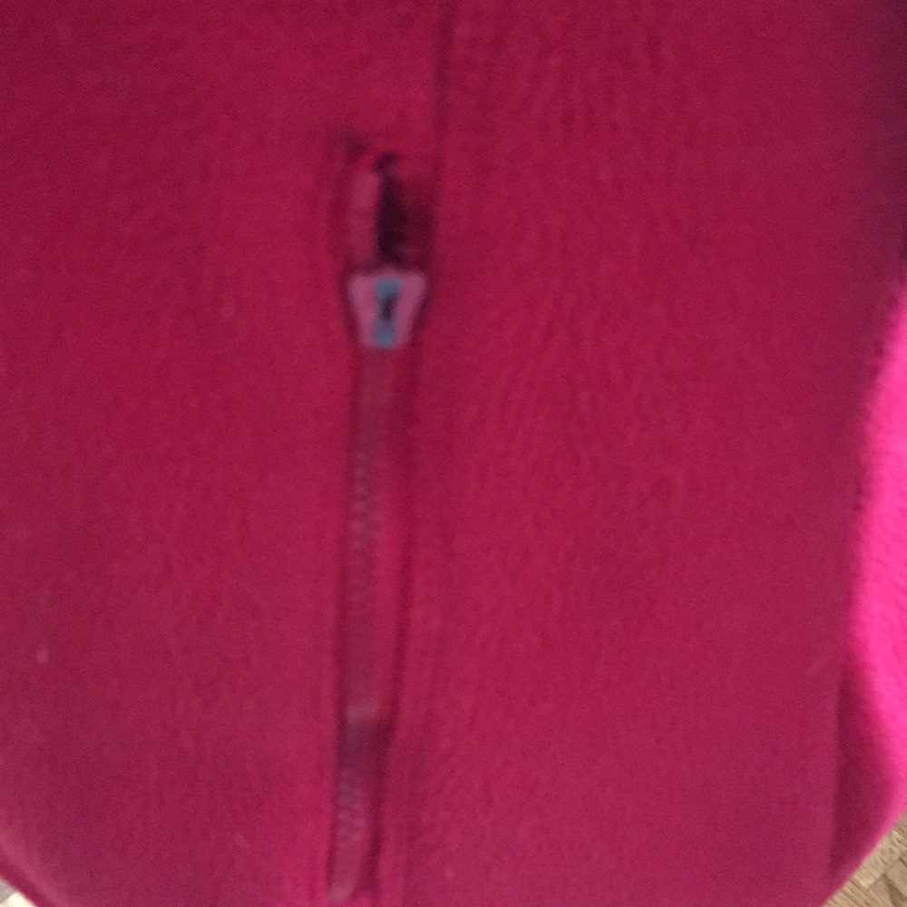 Red sweater - Picture 5 of 6